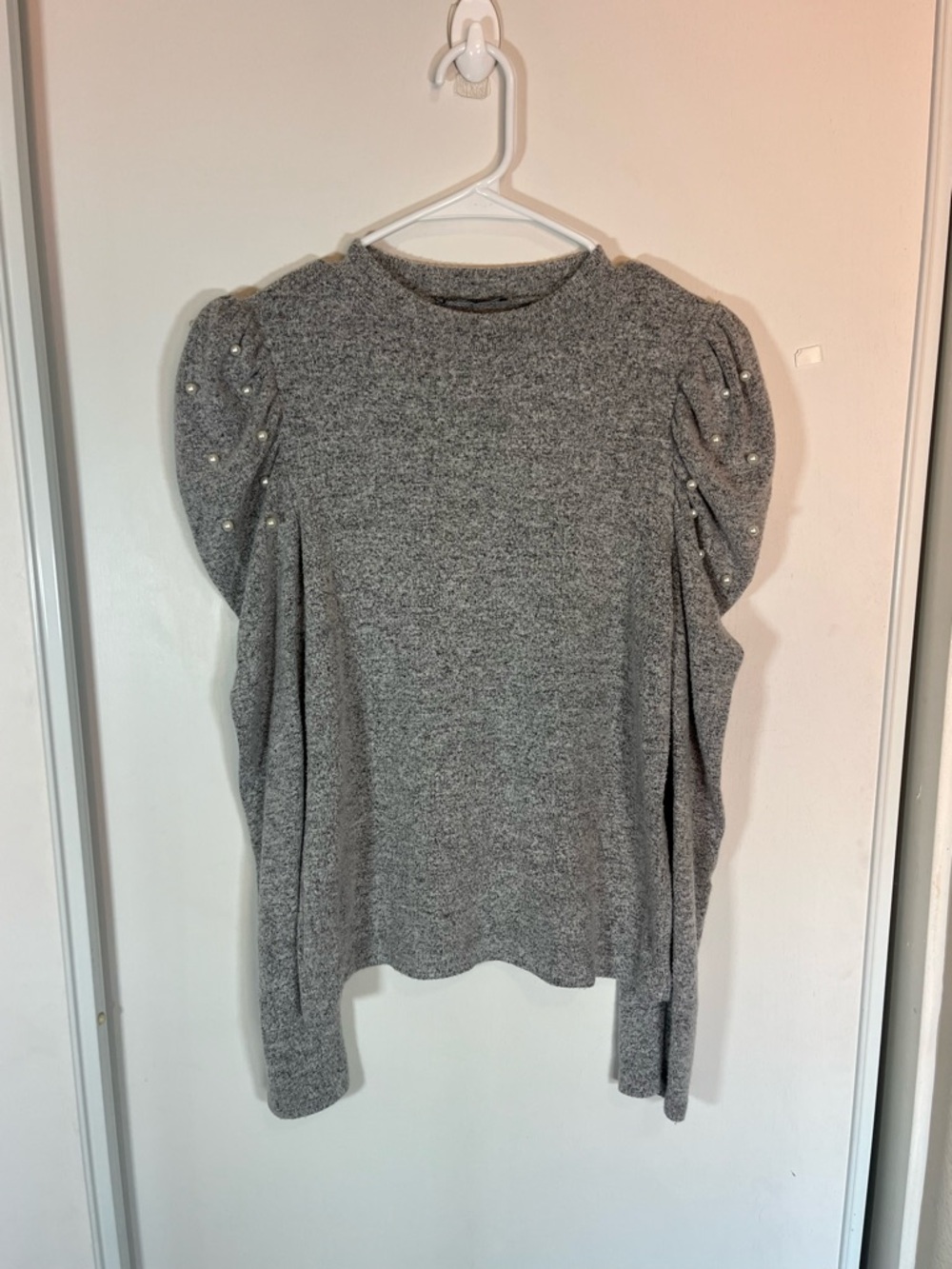ZARA Sweater Women's Sz M Gray Puff Sleeve Pearl Embellished Crew Neck